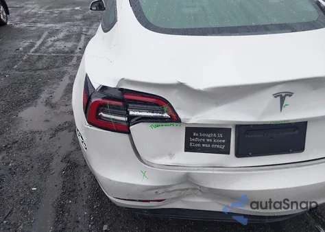 2021 Tesla Model 3 Long Range Dual Motor All-Wheel Drive из США, поврежденный, VIN 5YJ3E1EB8MF032863